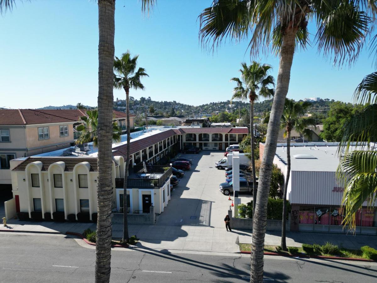 Chariot Inn Glendale - Pasadena Exterior photo